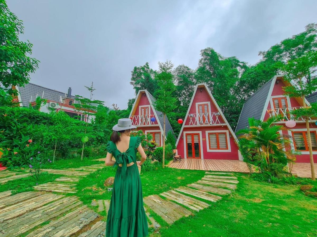 Furano Garden Home Hoa Binh - Venuestay Esterno foto