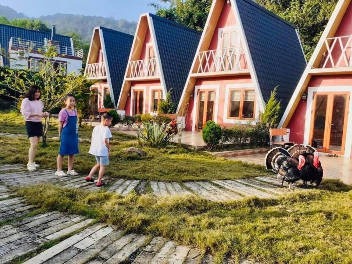 Furano Garden Home Hoa Binh - Venuestay Esterno foto