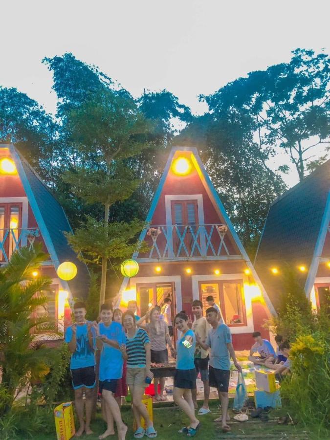 Furano Garden Home Hoa Binh - Venuestay Esterno foto