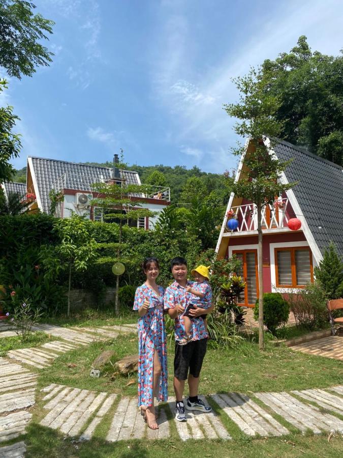 Furano Garden Home Hoa Binh - Venuestay Esterno foto
