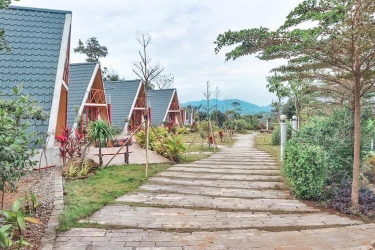 Furano Garden Home Hoa Binh - Venuestay Esterno foto